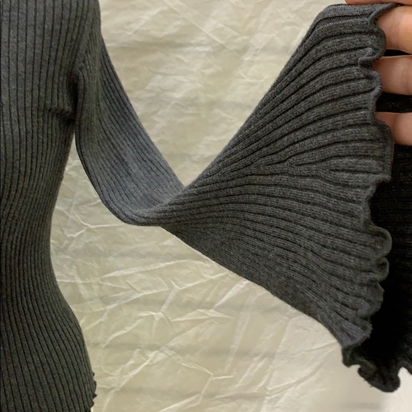 Bongo Gray Long Sleeve Pullover Sweater - Picture 2 of 6